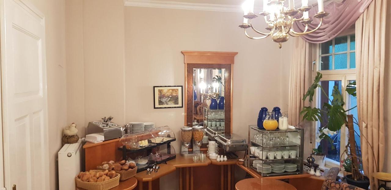Gasthuis Cafe-konditorei-pension Sander