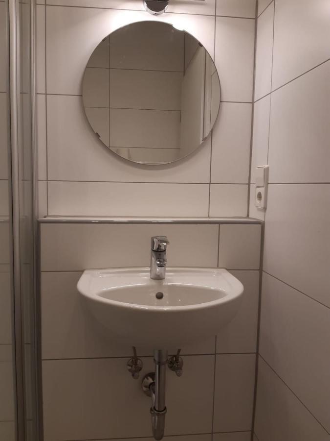 Gasthuis Cafe-konditorei-pension Sander Niederfell
